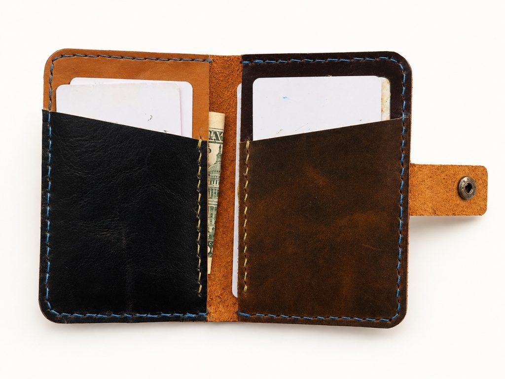 Snap Card Holder with Cards 2-Hour Leather Workshop in Hoi An Multicolor leather wallet project for a 2-hour leather workshop in Hoi An